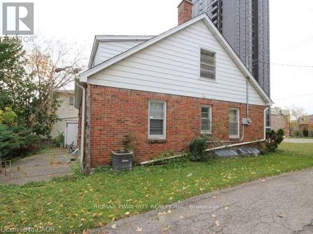342 KING ST N STREET N