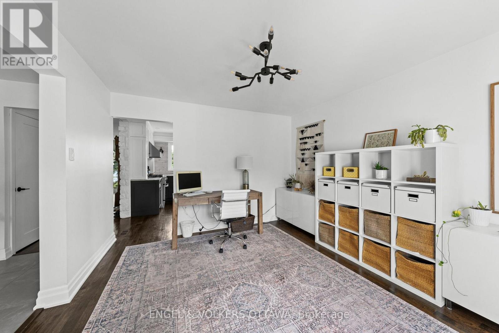 5765 KELLY MARIE DRIVE N