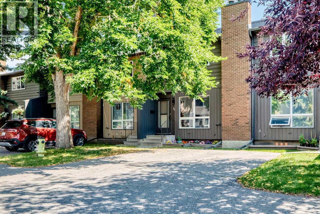 34, 9908 Bonaventure Drive SE