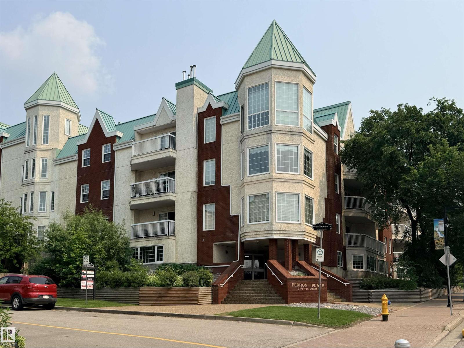 #403 3 PERRON ST