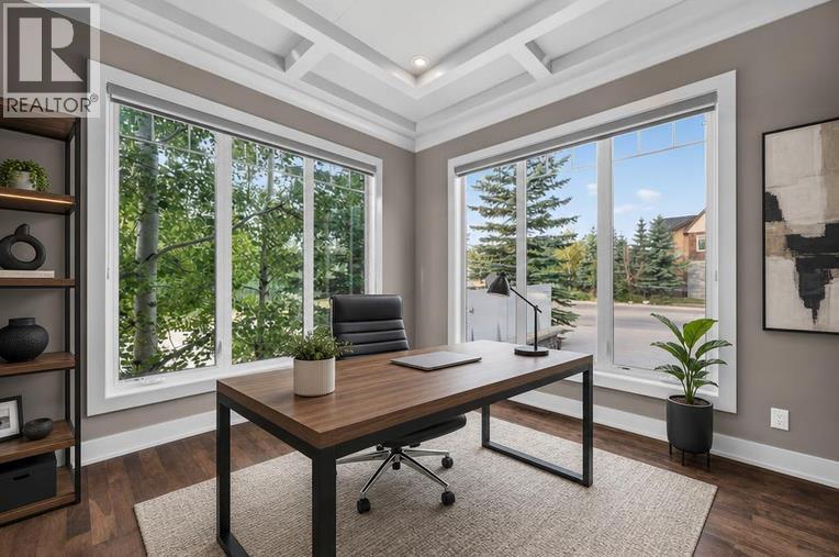 4 Aspen Cliff Close SW