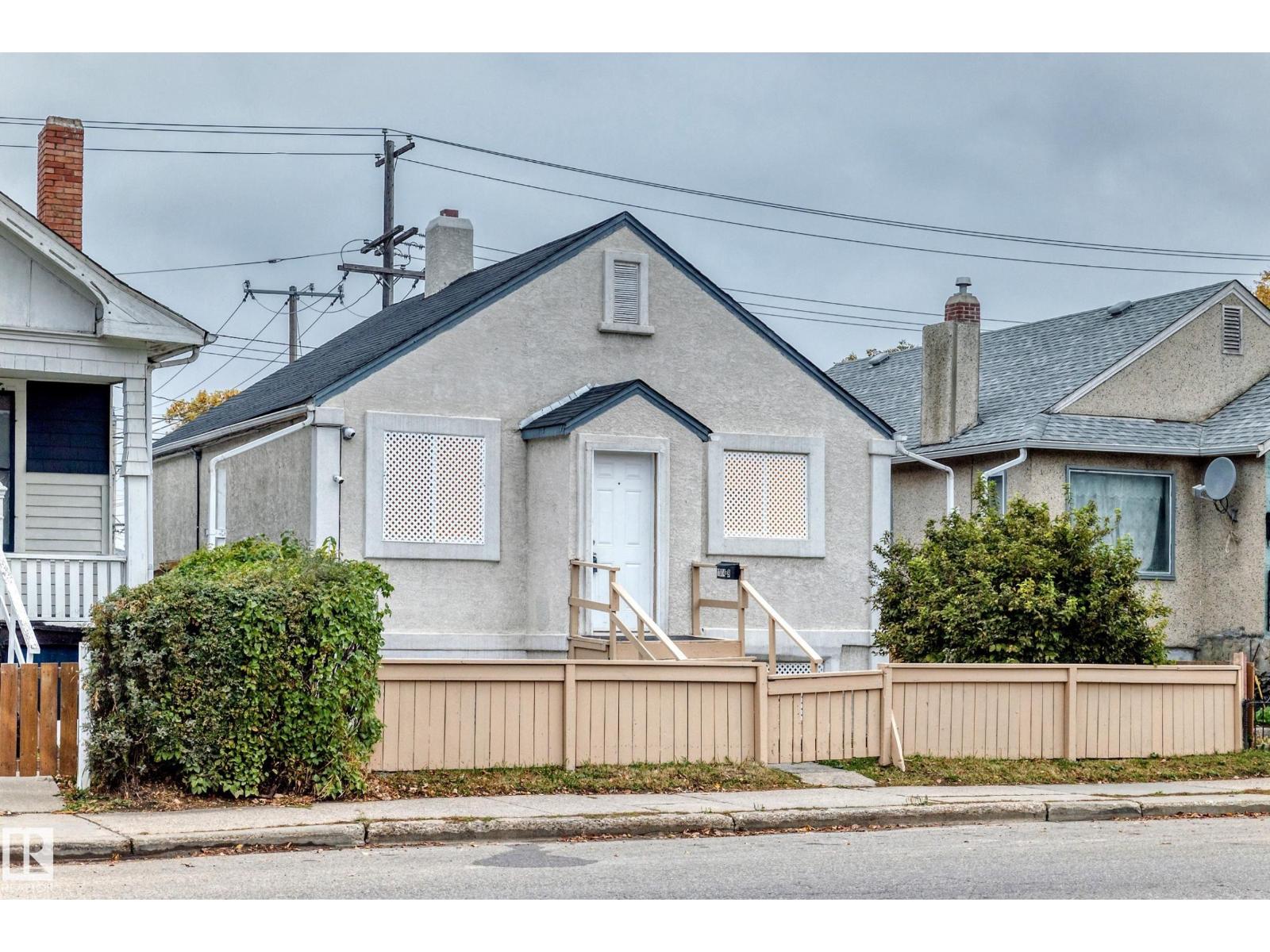 11014 95 ST NW