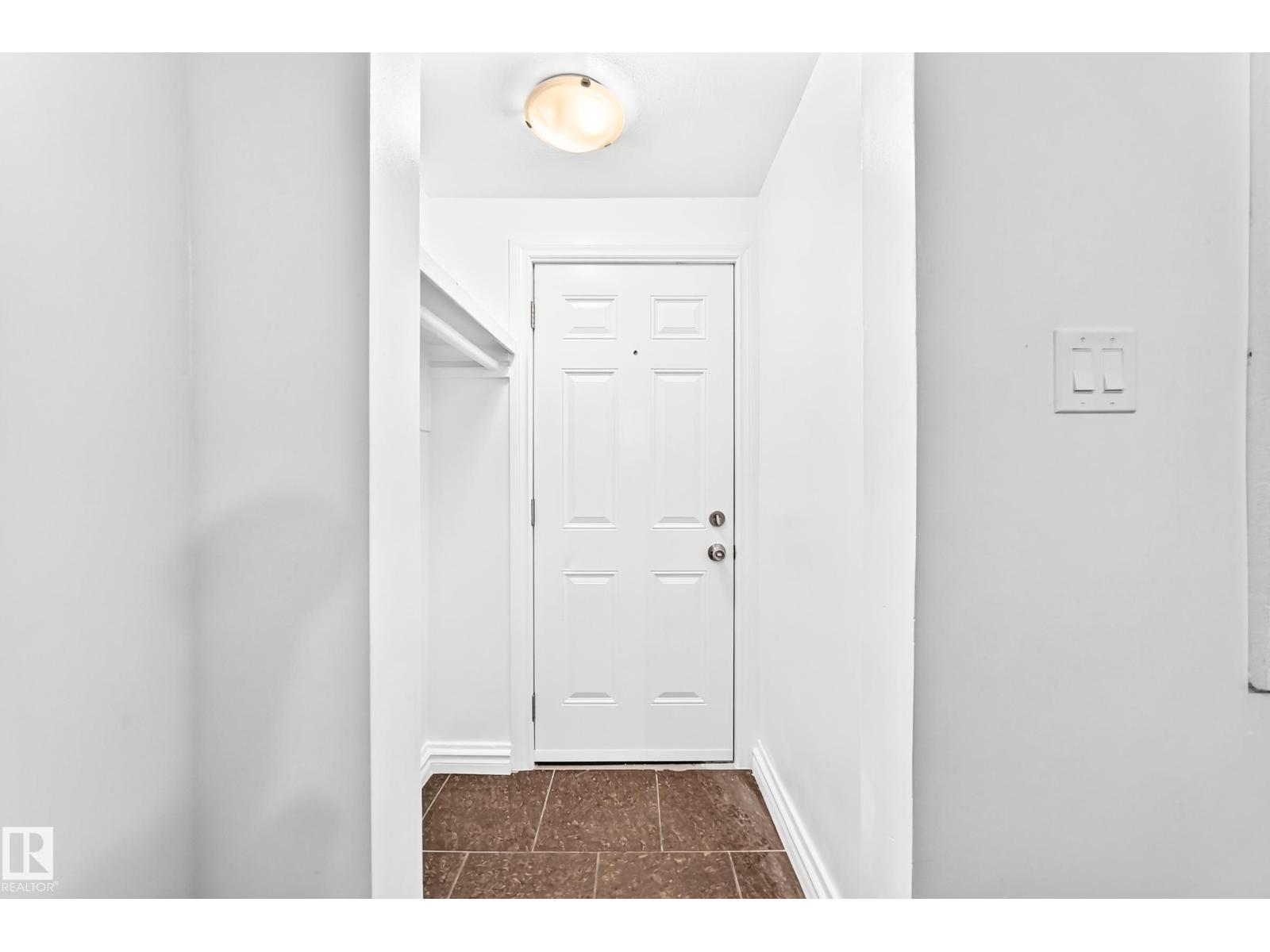 11014 95 ST NW