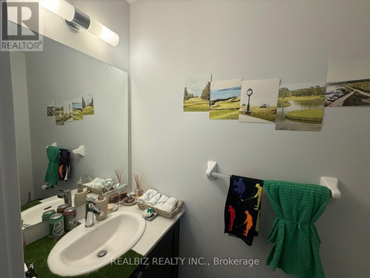 9580 Islington Ave, Vaughan (Sonoma Heights), ON 5