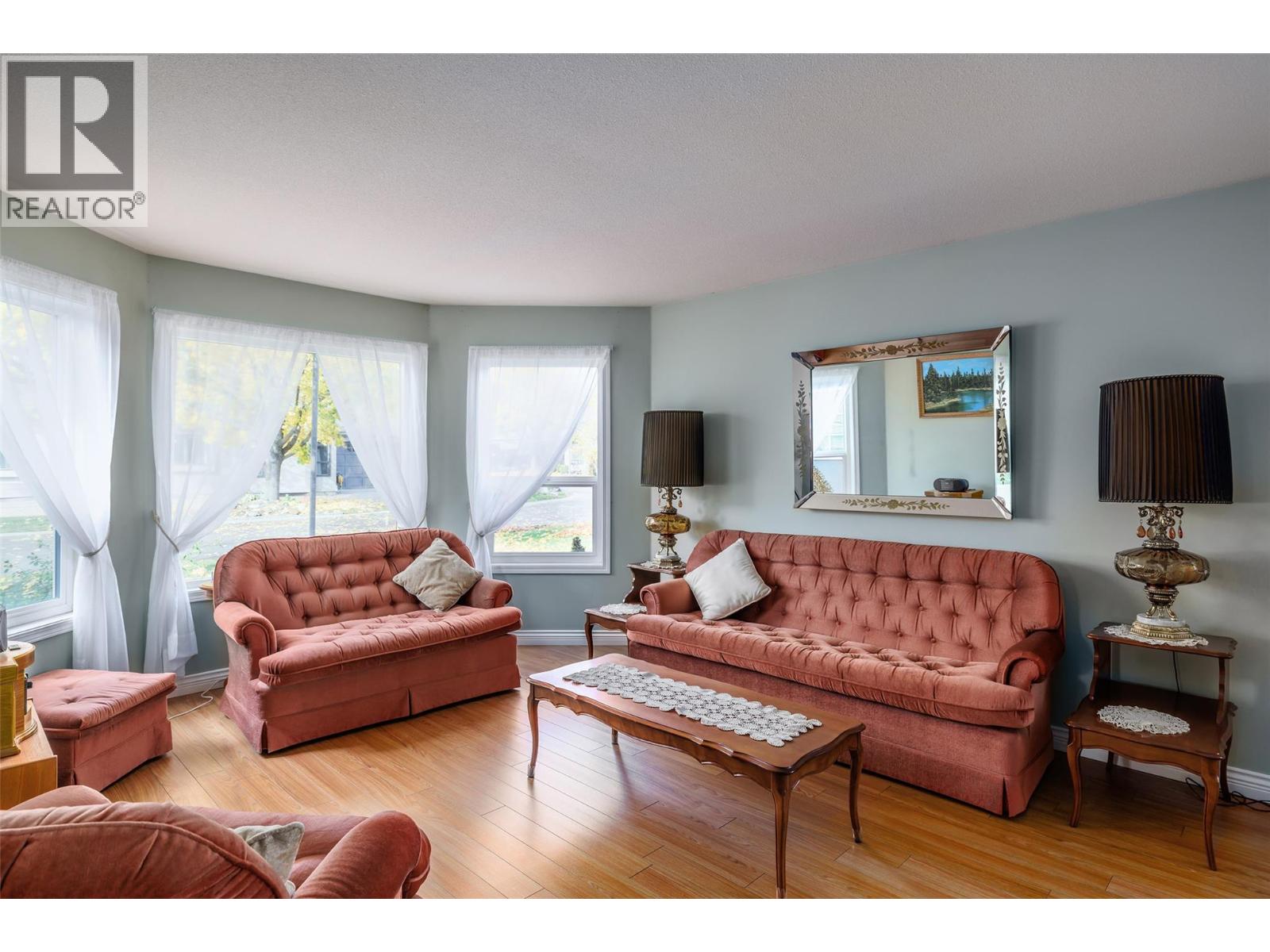 615 Glenmeadows Road Unit# 13