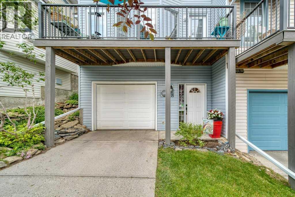68 Patina Point SW