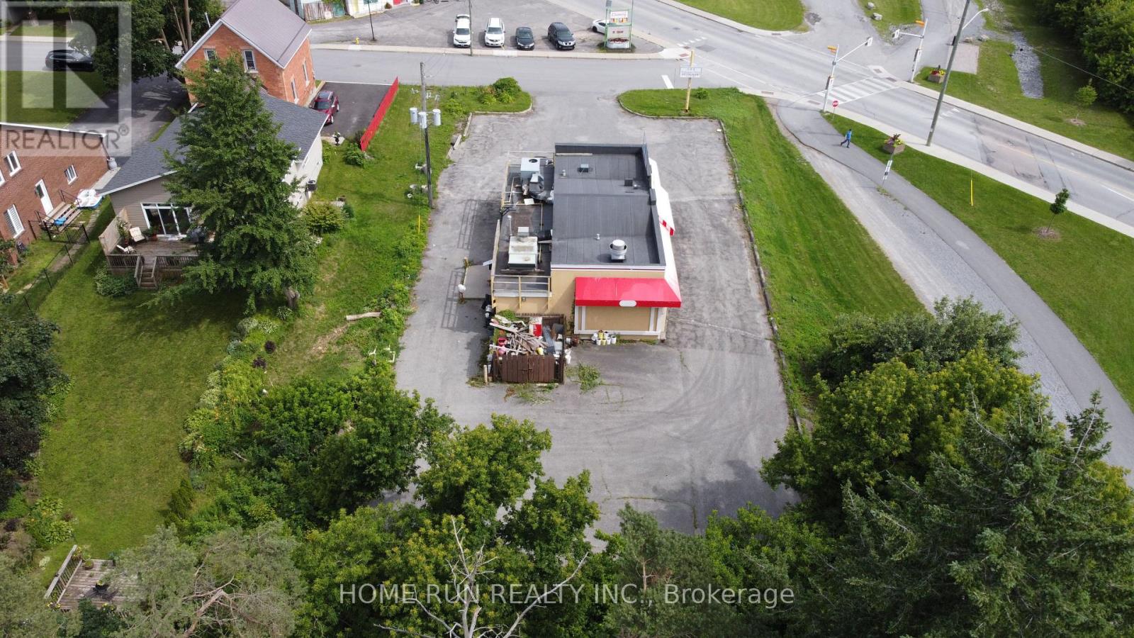 45 MUNRO STREET
