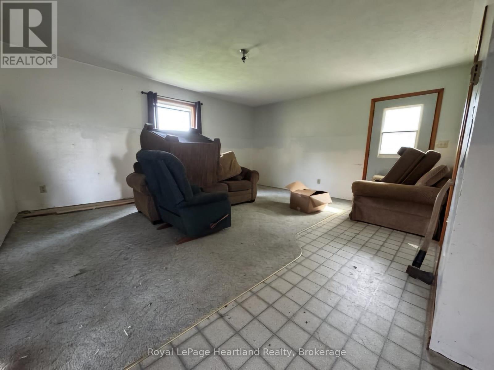 1614 HURON-BRUCE ROAD