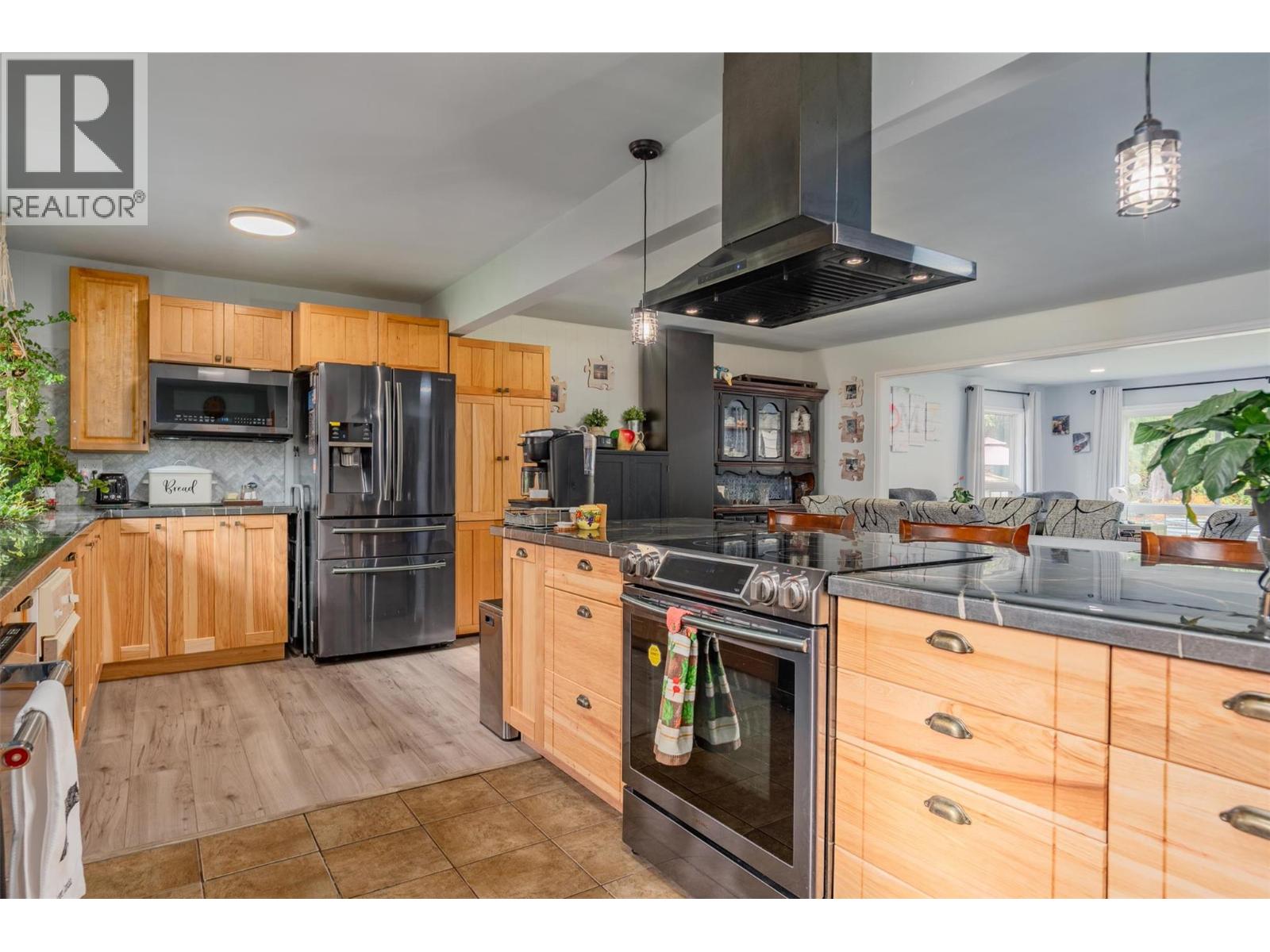 8329 Highway 3B