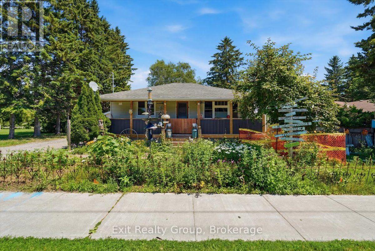 119 PRINCE EDWARD STREET - Photo 3