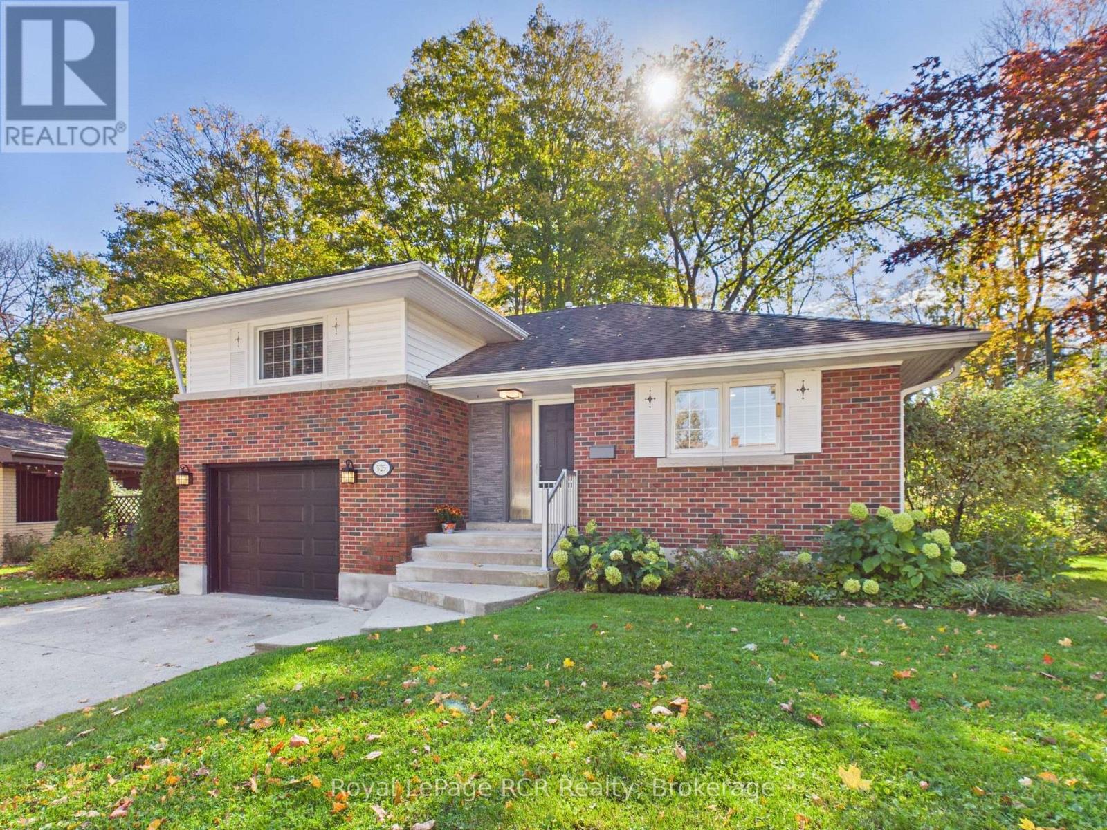 525 6TH STREET W