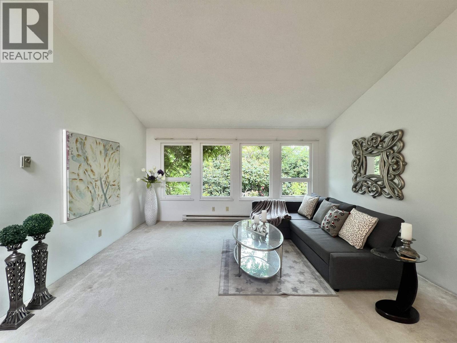1205 CYPRESS PLACE