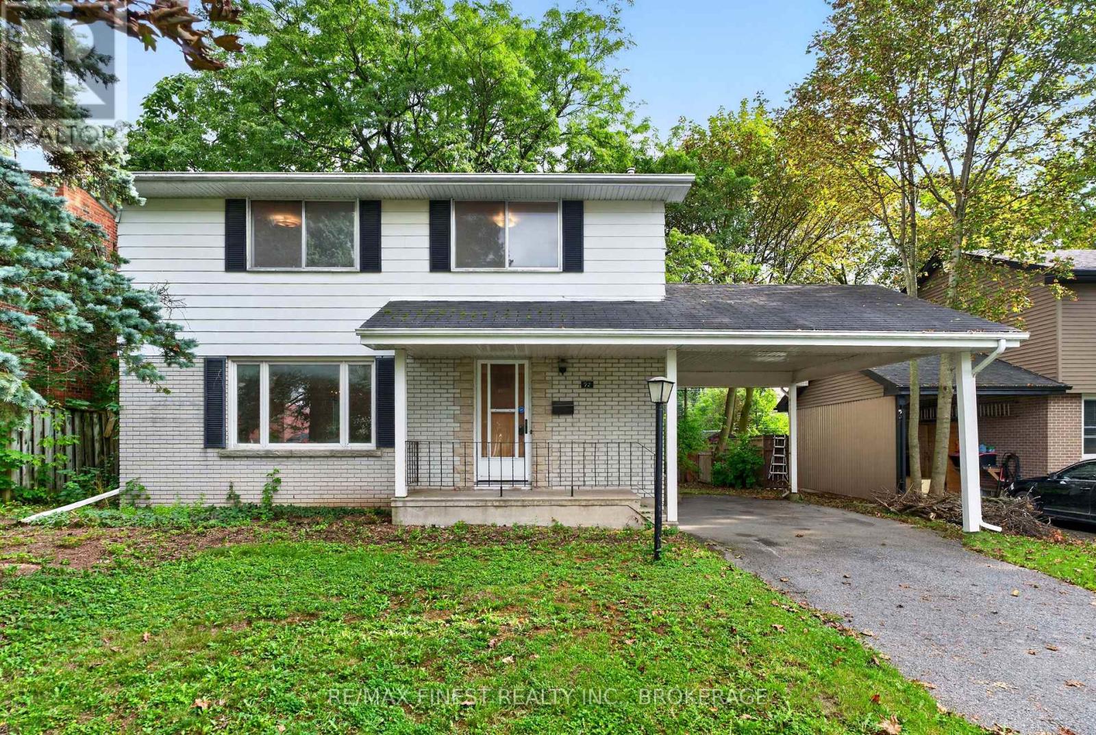 92 CLIFF CRESCENT