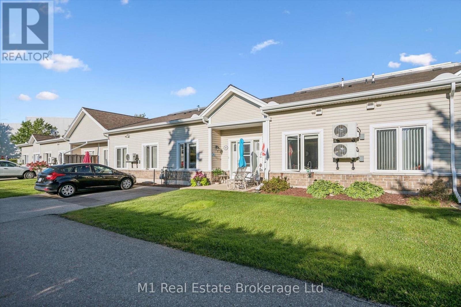 104 - 760 WOODHILL DRIVE