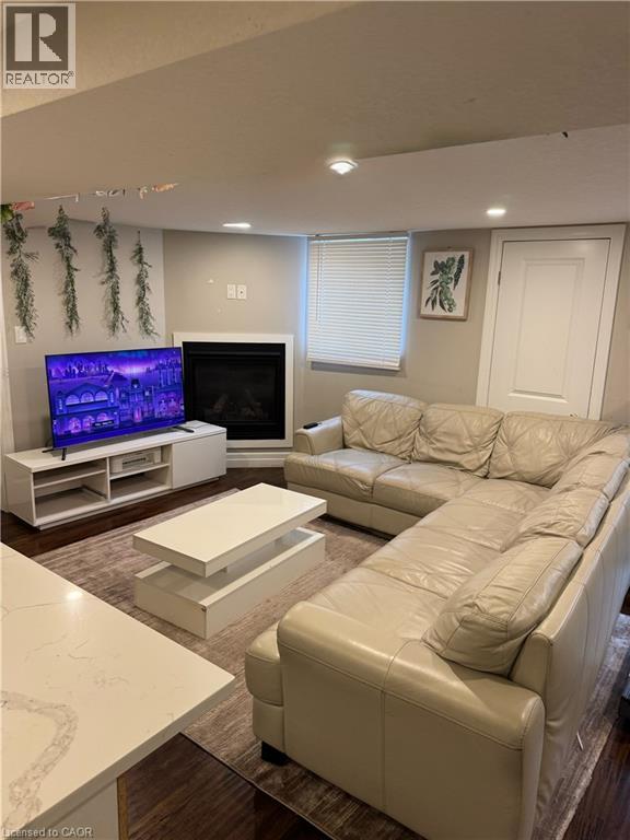 56 SIEBERT Avenue Unit# 2