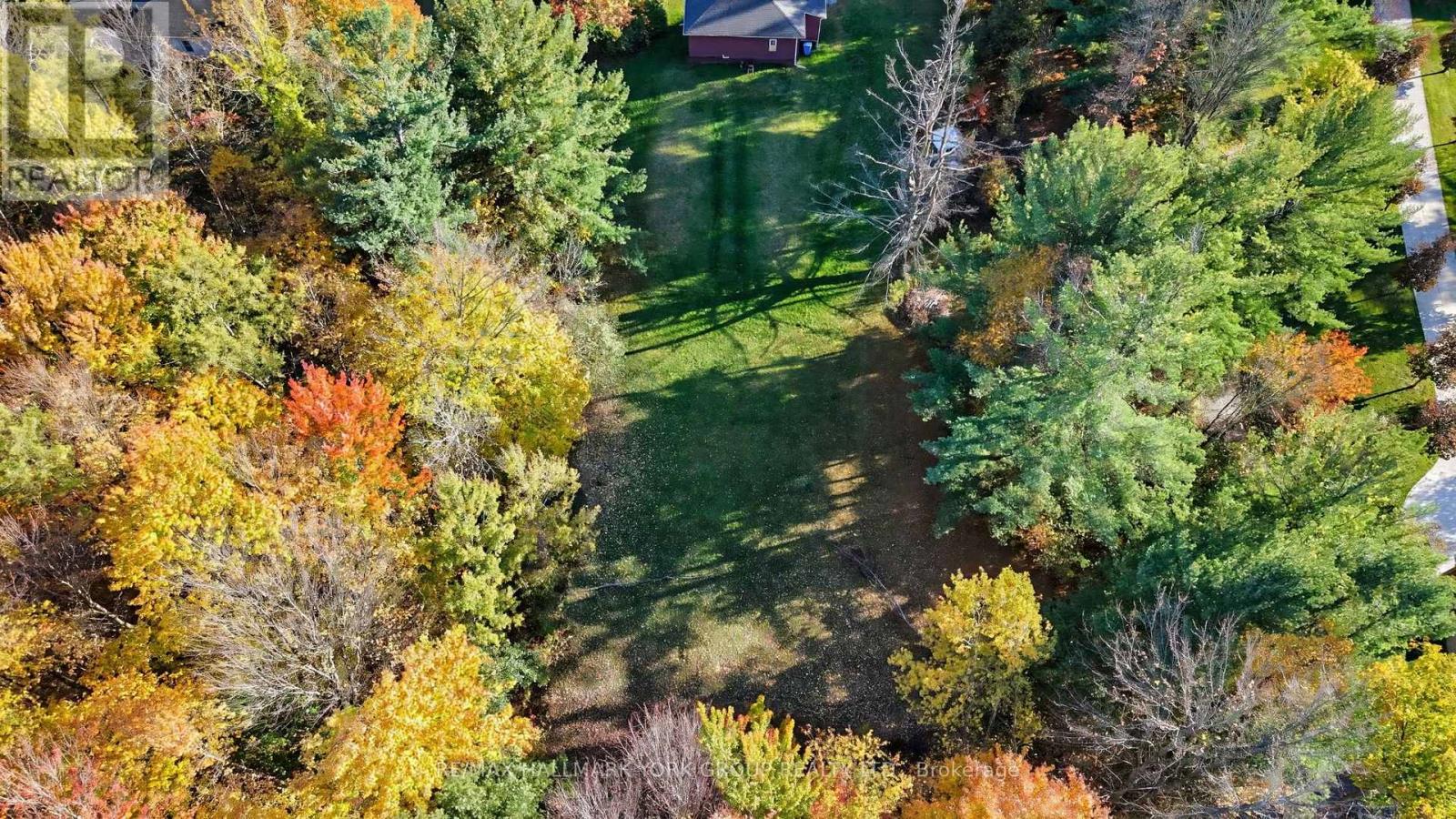 450 QUEENSVILLE SIDE ROAD W