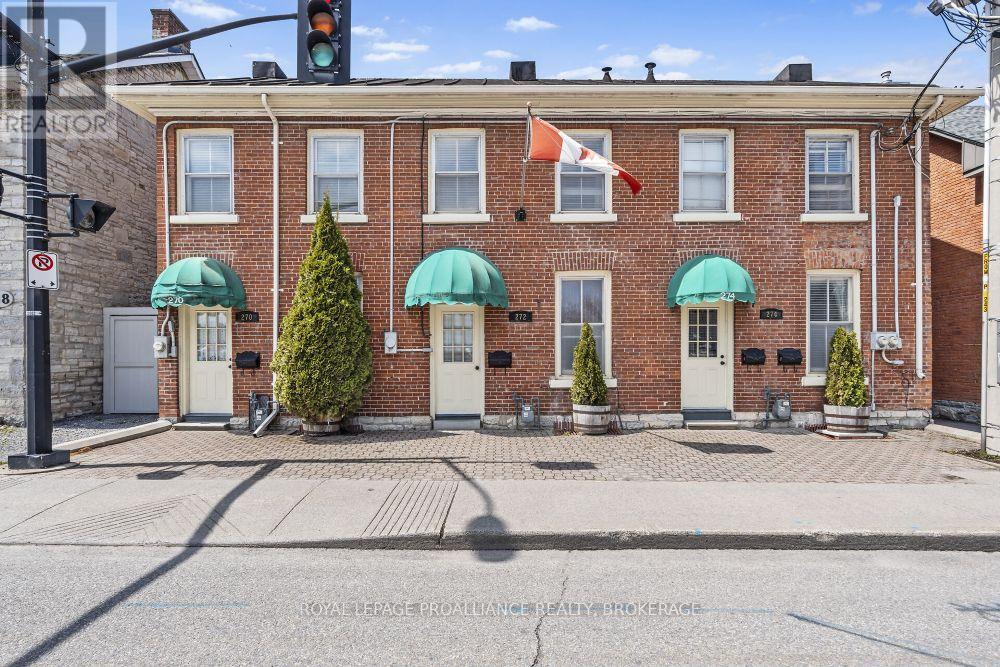272 WELLINGTON STREET