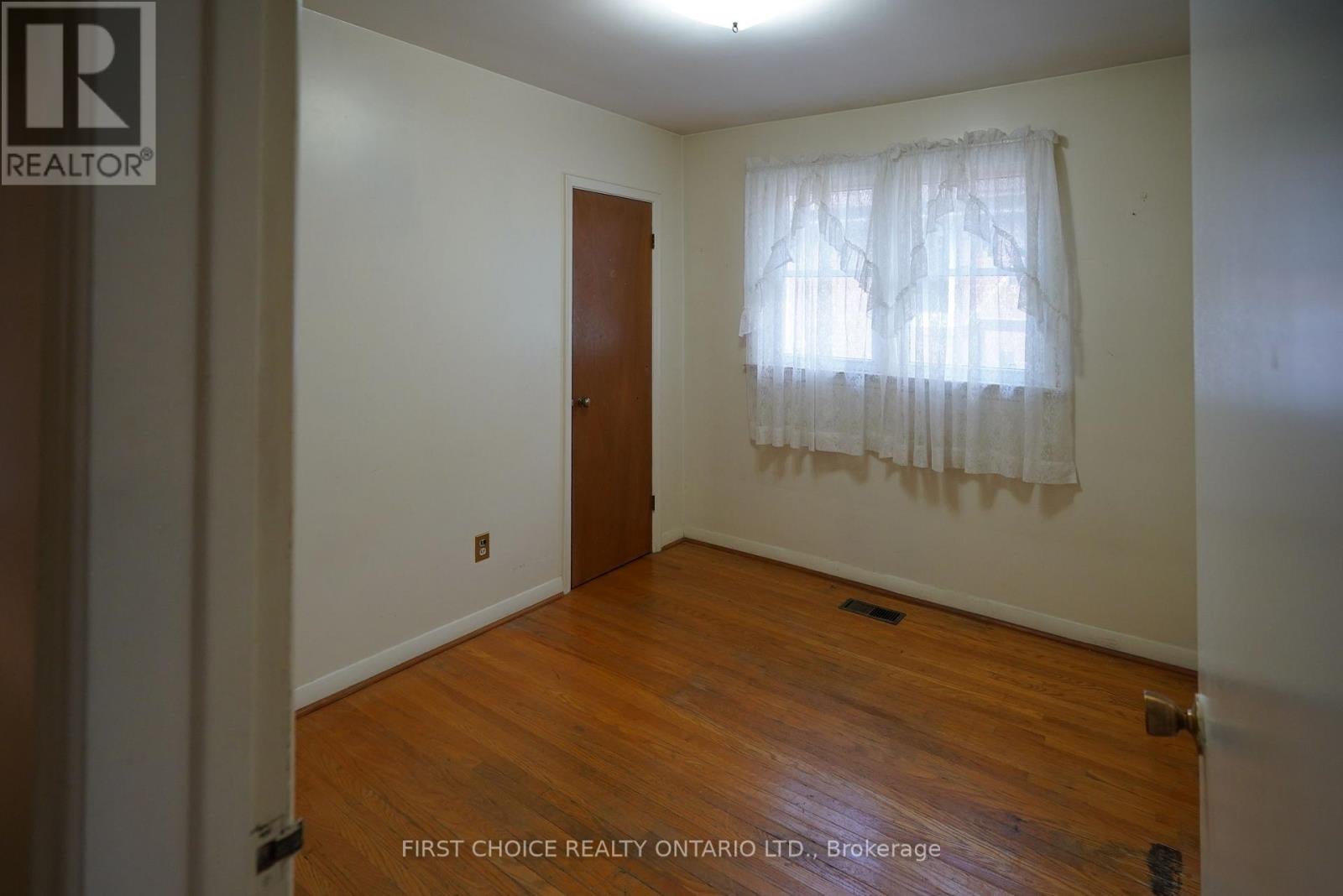172 COLBORNE AVENUE