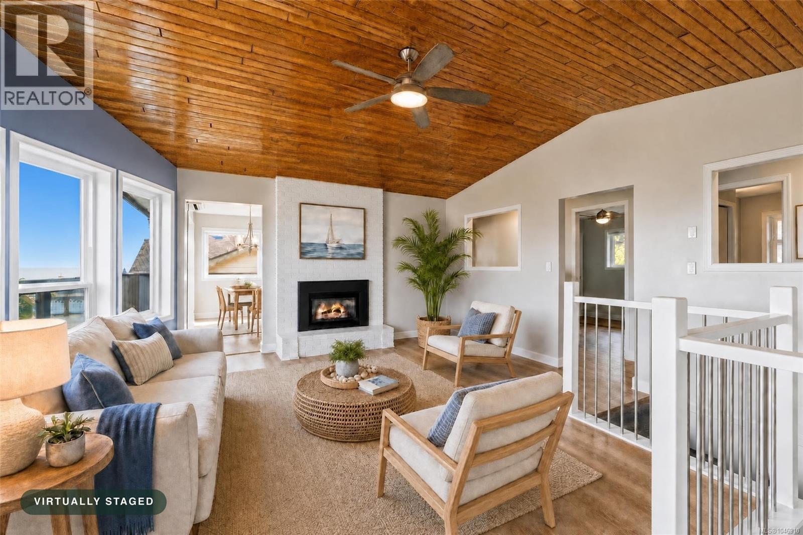 813 Athena Pl