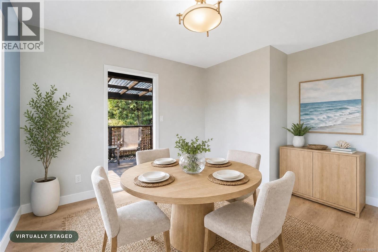 813 Athena Pl