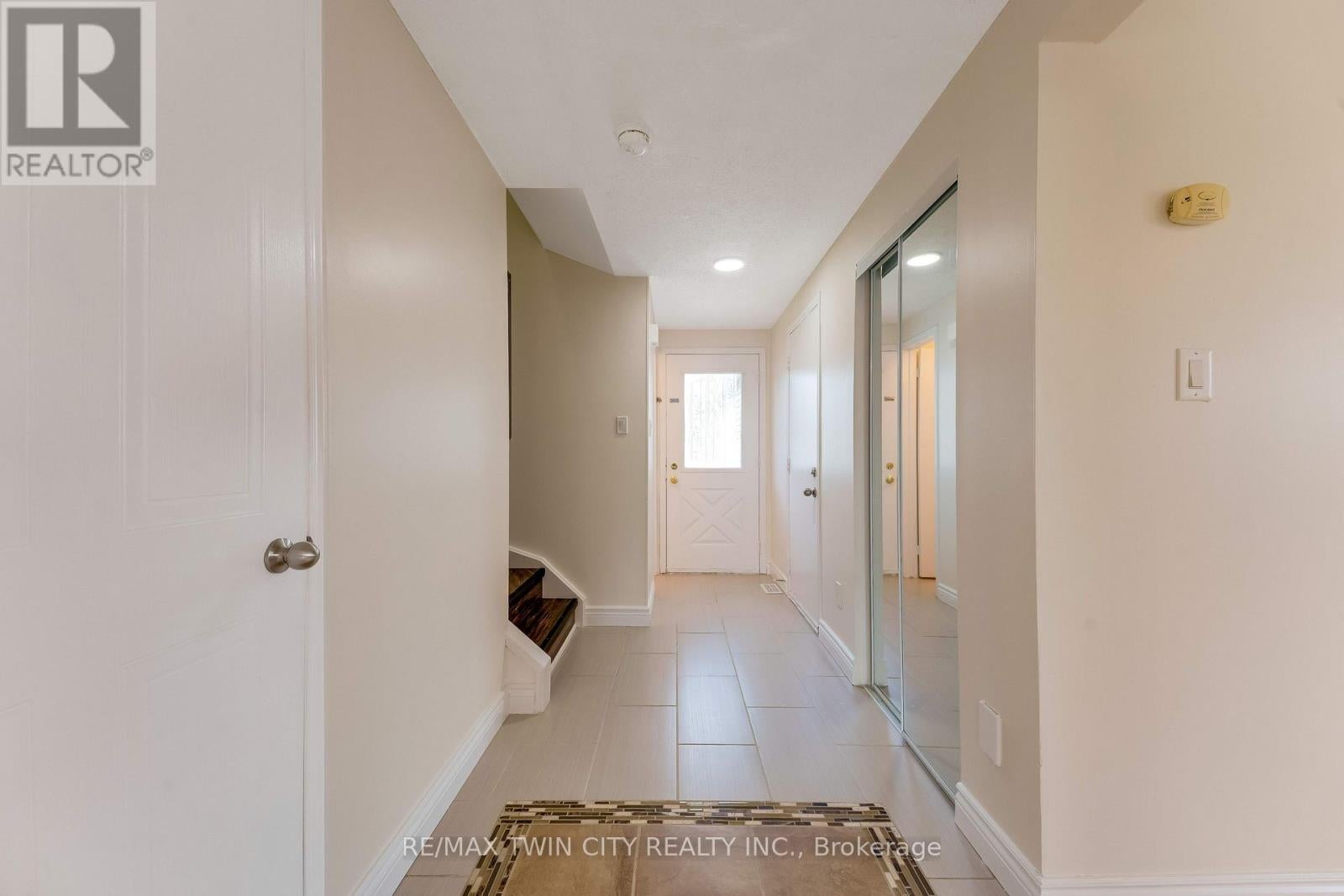 47 BUSHNELL DRIVE
