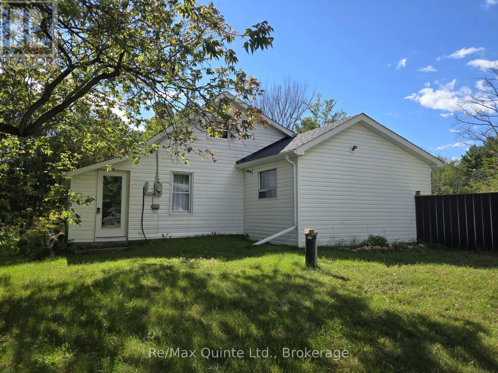 112959 HIGHWAY 7 HIGHWAY - Photo 1