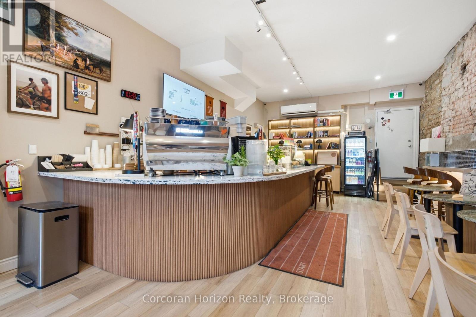 148 JAMES STREET S