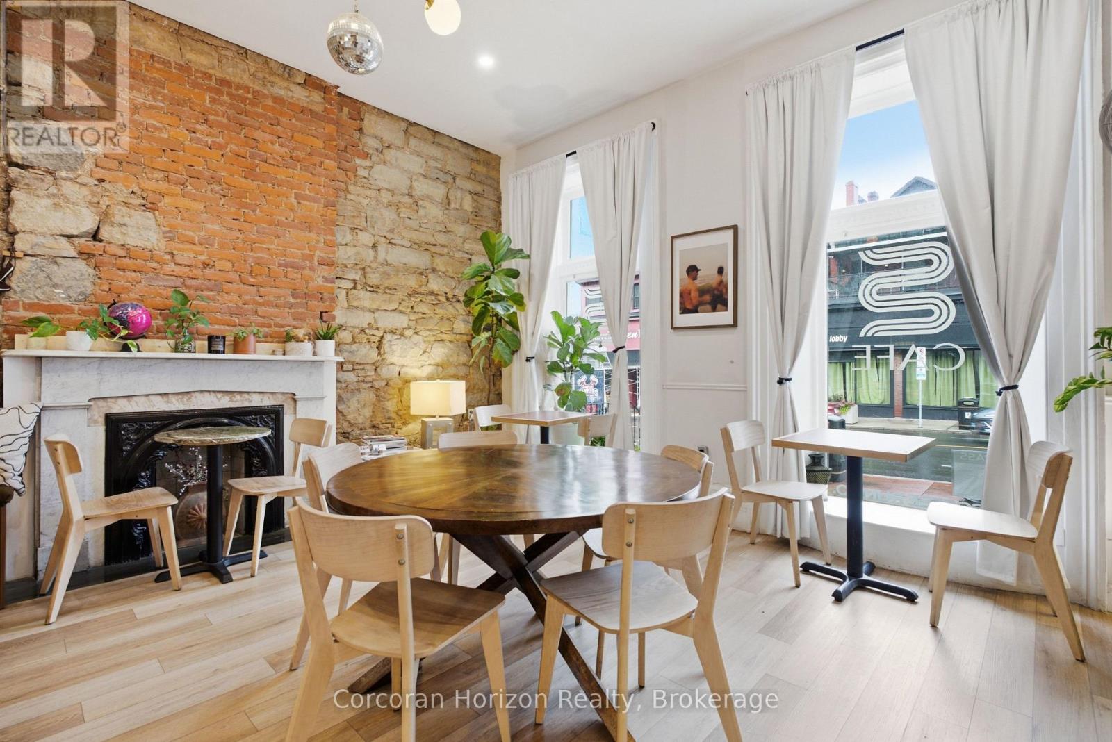 148 JAMES STREET S
