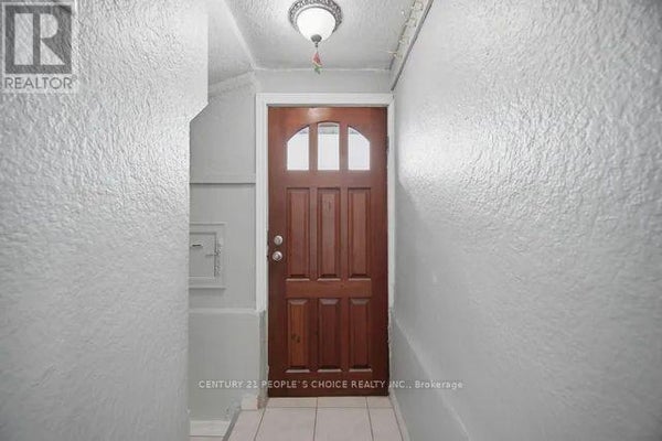 249 Burnhamthorpe Rd, Toronto (Islington-City Centre West), ON 2
