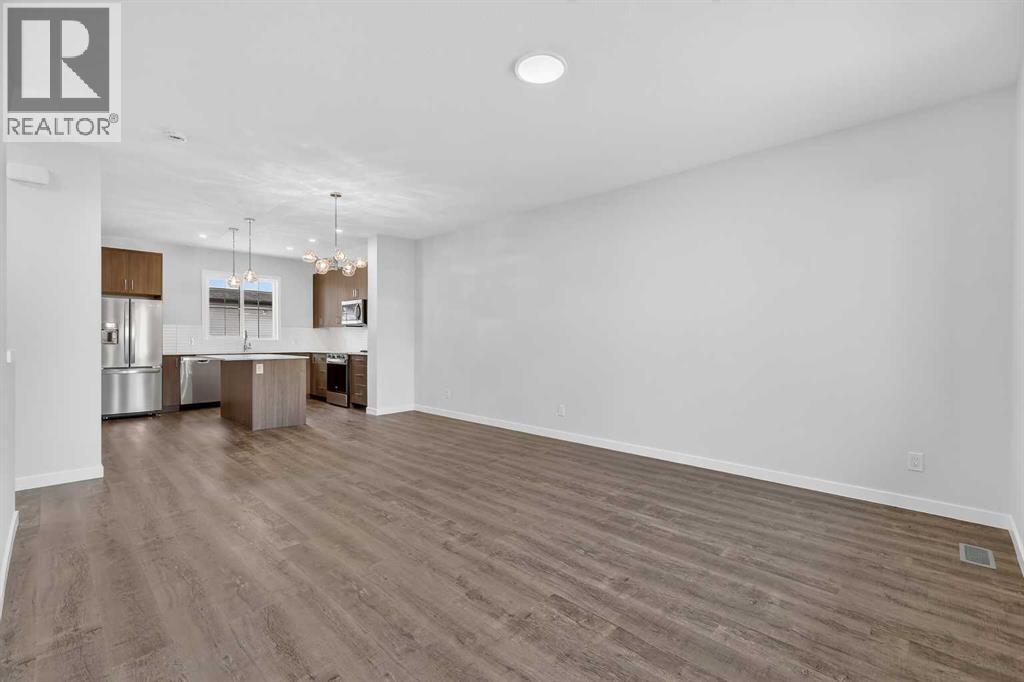 172 Hotchkiss Common SE