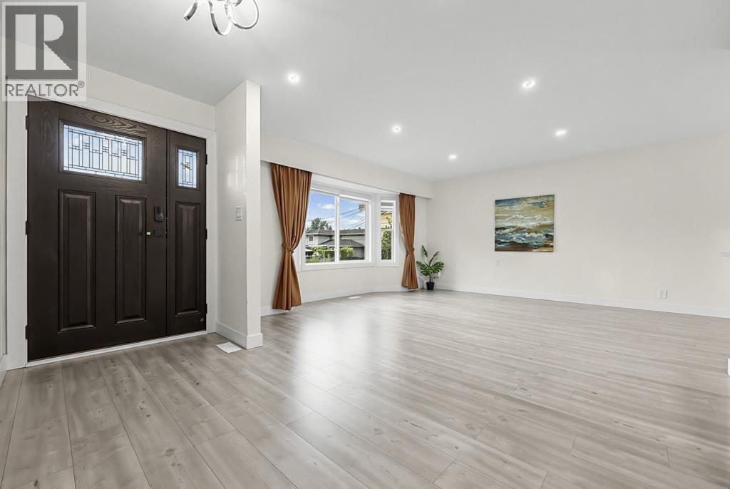 4936 BARKER CRESCENT