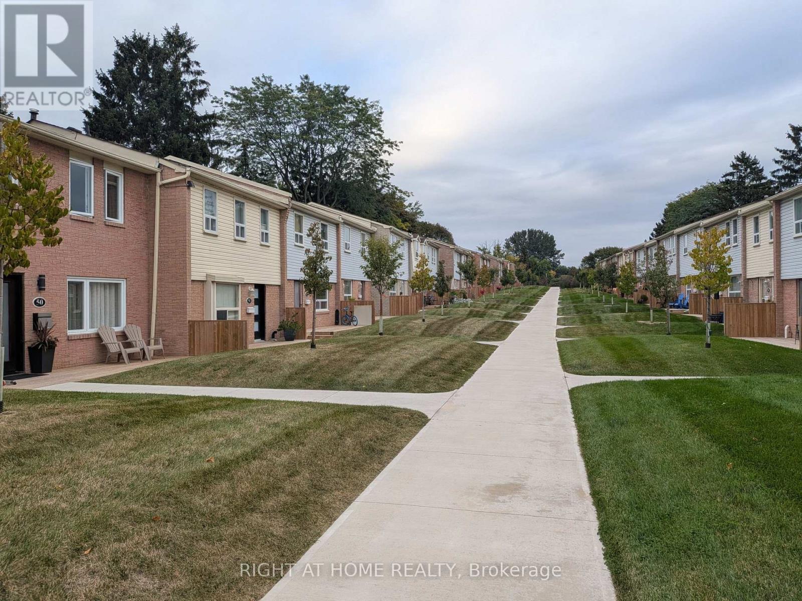 53 - 1055 SHAWNMARR ROAD
