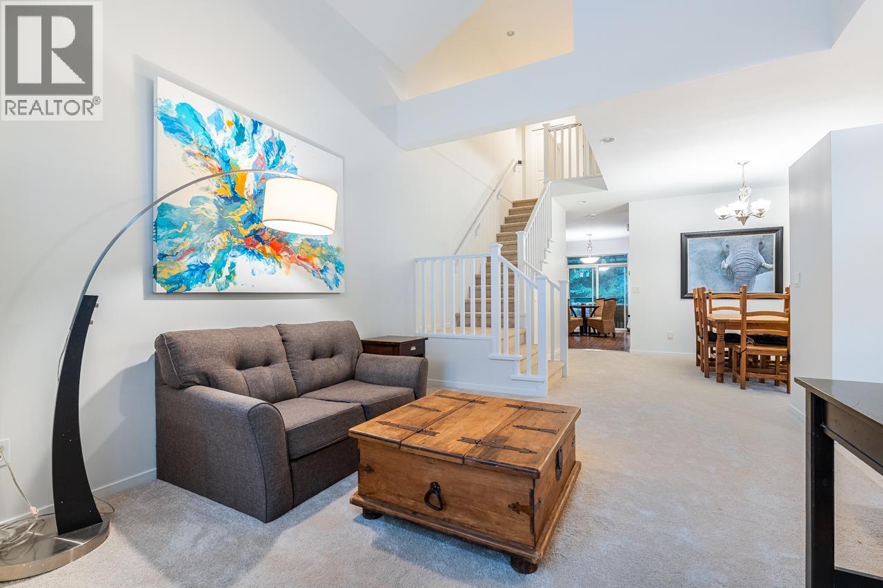 30 HAWTHORN DRIVE