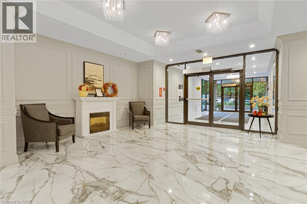 237 KING Street W Unit# 402