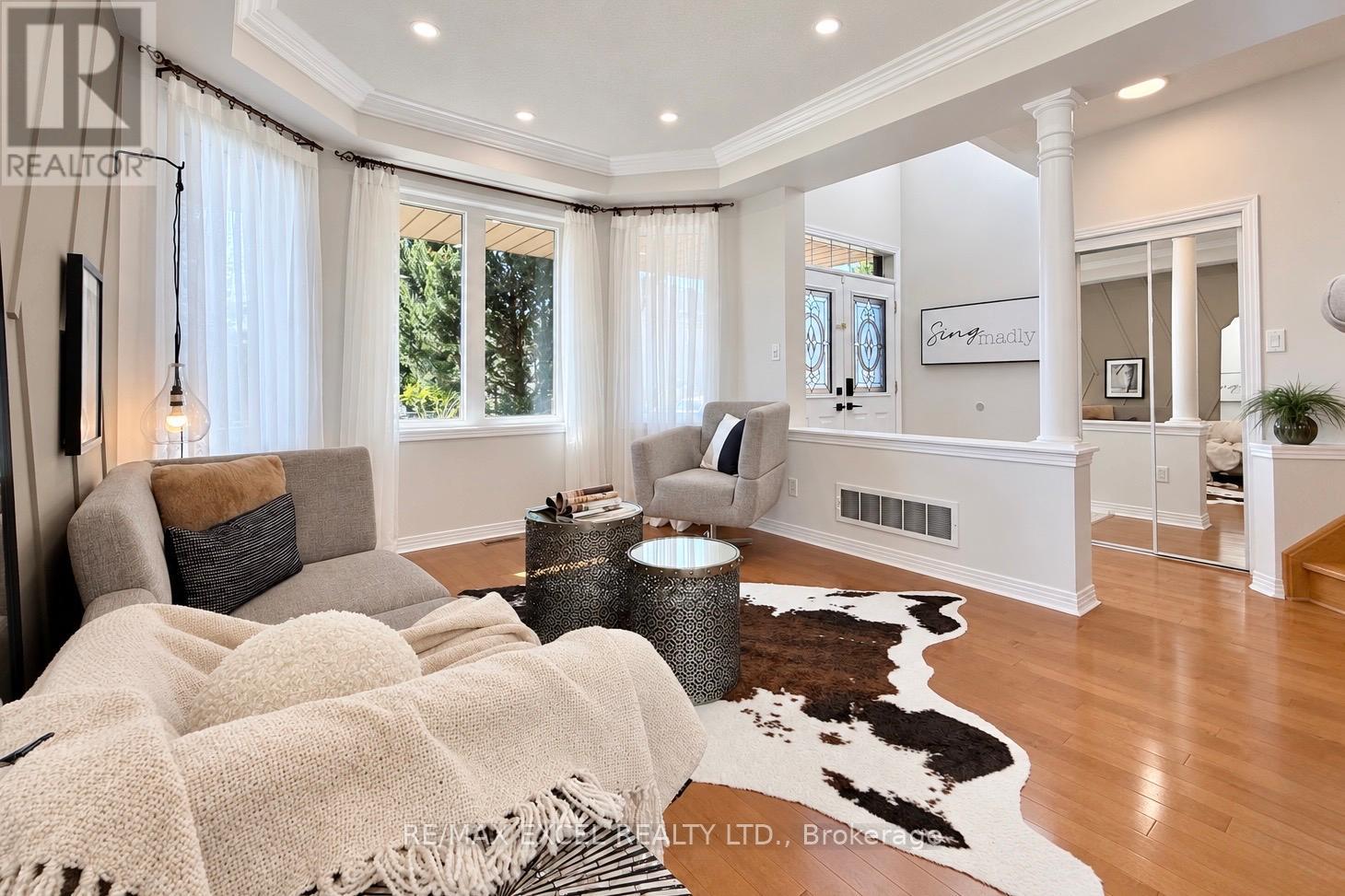 35 STONEHEATH CRESCENT
