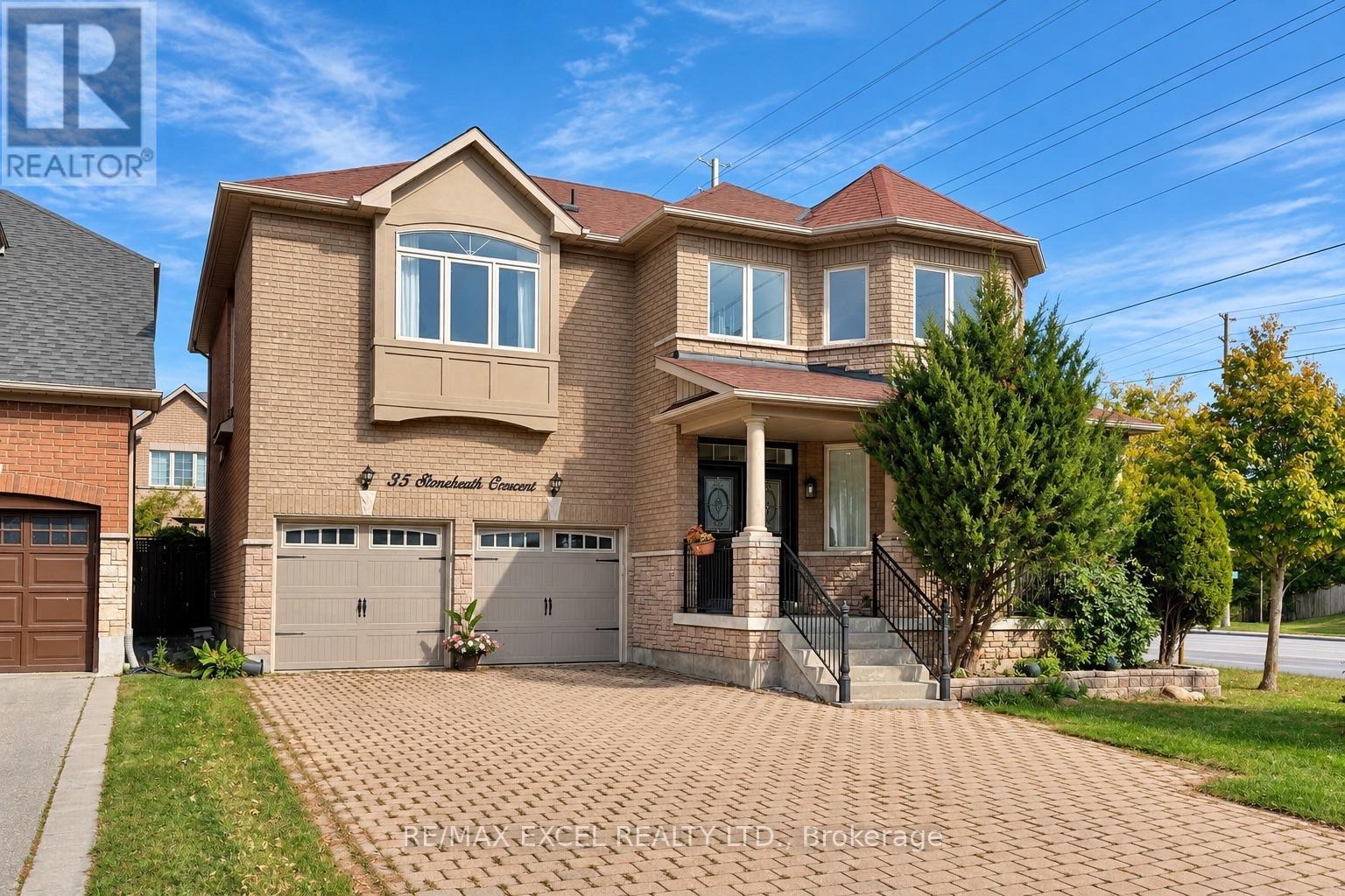 35 STONEHEATH CRESCENT