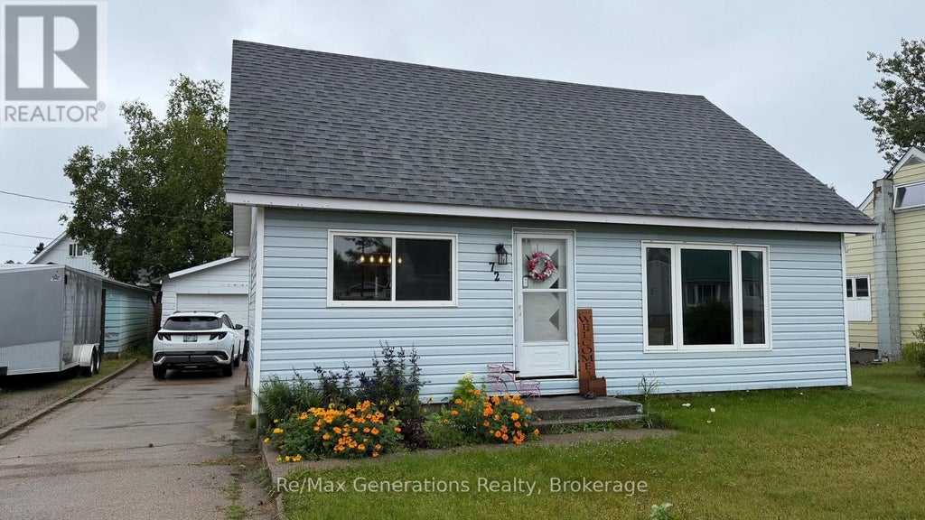 72 HUDSON DRIVE S