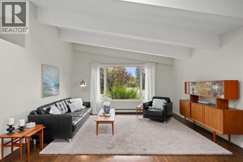 92 Chinook Drive SW