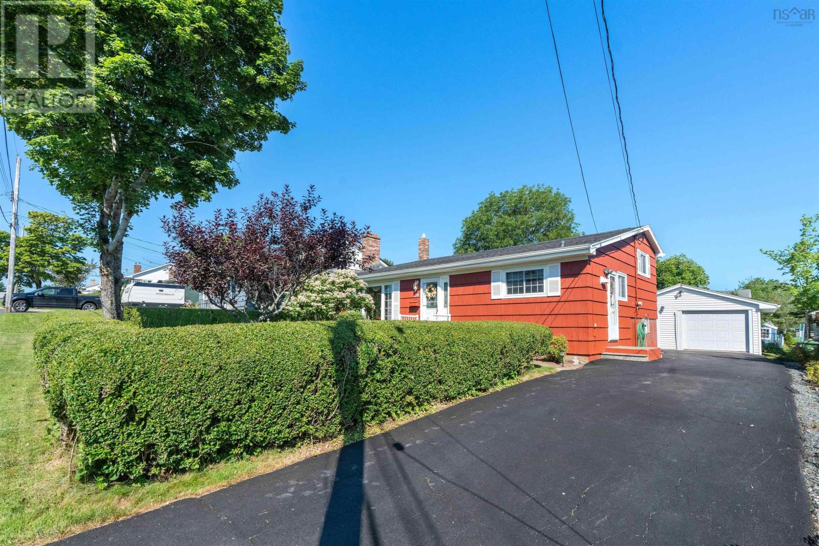 24 Estate Drive