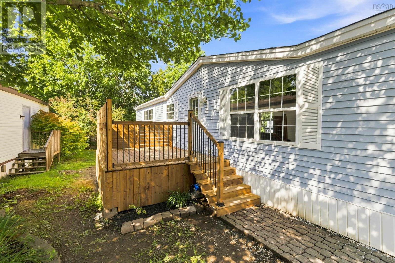 175 Hilltop Drive - Photo 3