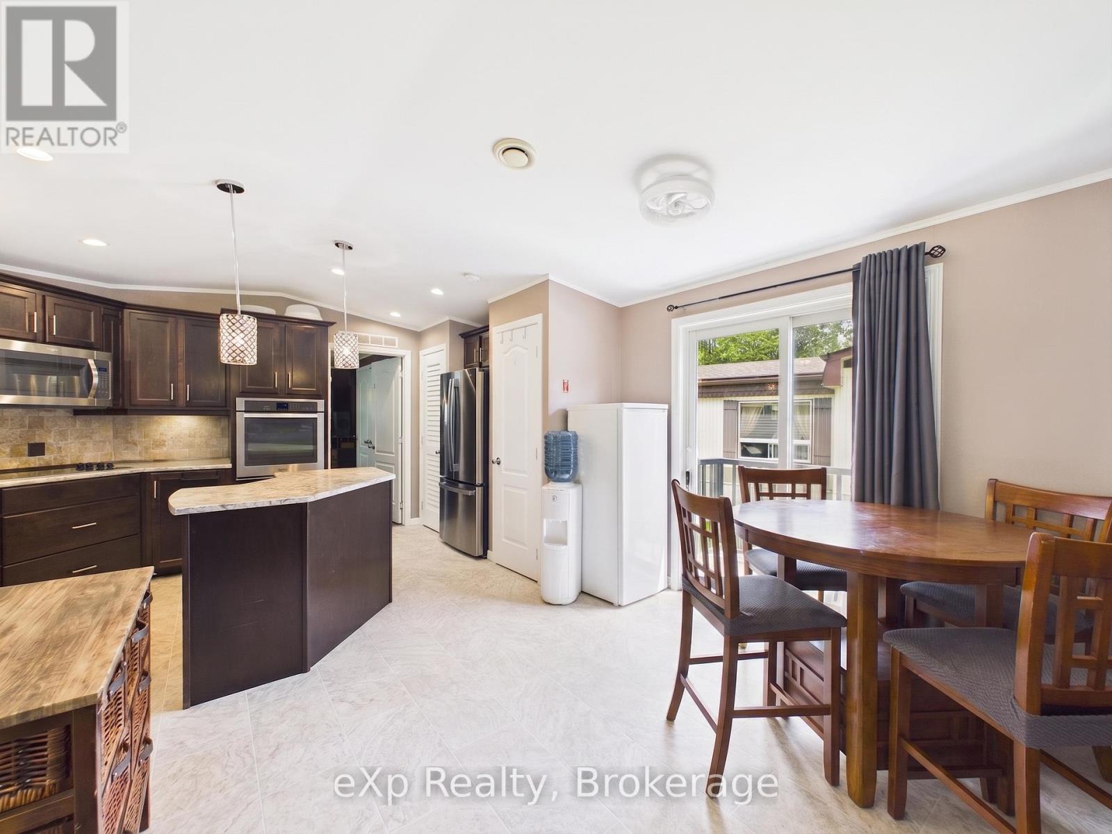 32 MAPLE GROVE VILLAGE ROAD
