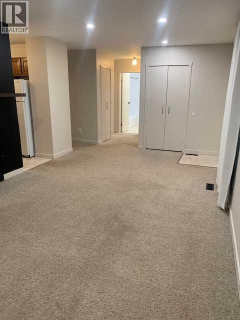 125 Pensacola Court W