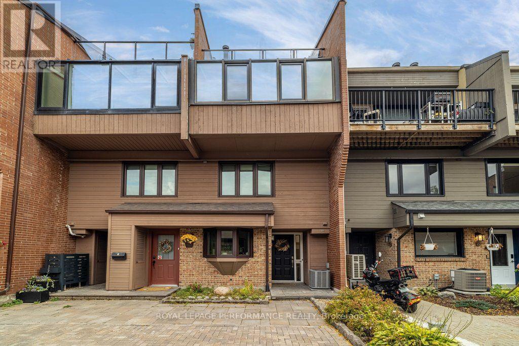 2 - 251 BRUYERE STREET, OTTAWA, ON K1N 5E5 - Image 1785976342.jpeg?d=l