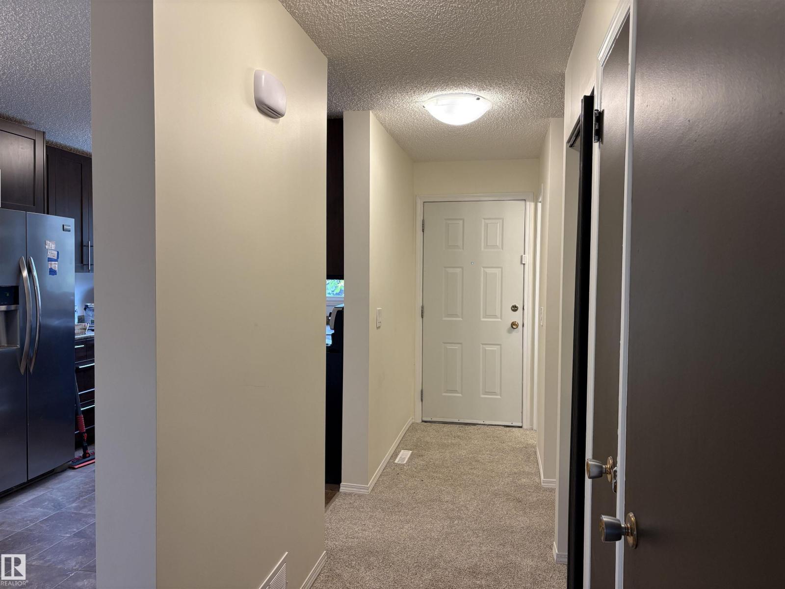 5731 144 AV NW
