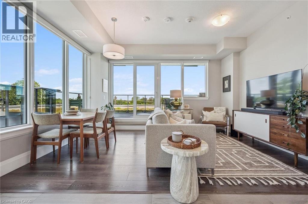 73 ARTHUR Street S Unit# 402