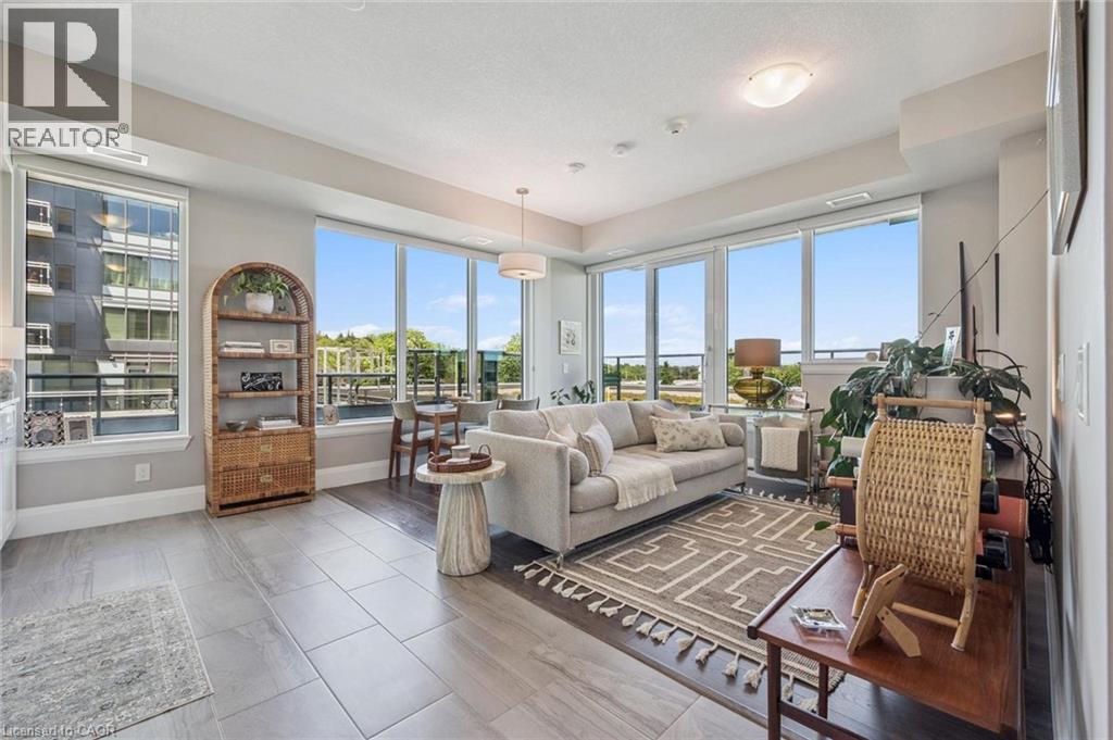 73 ARTHUR Street S Unit# 402