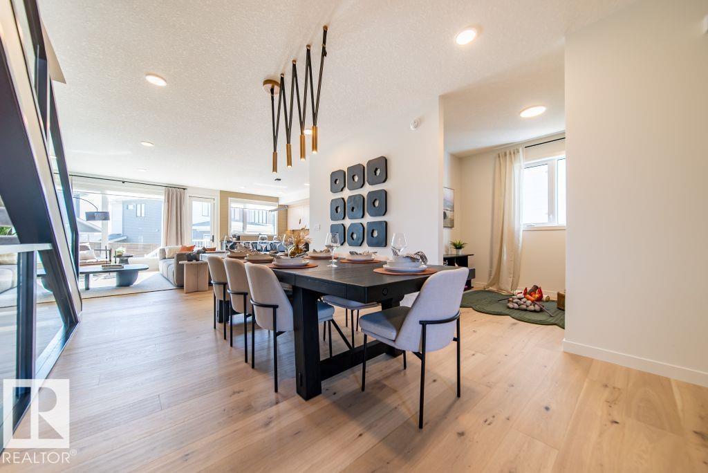 14 Devonshire DR