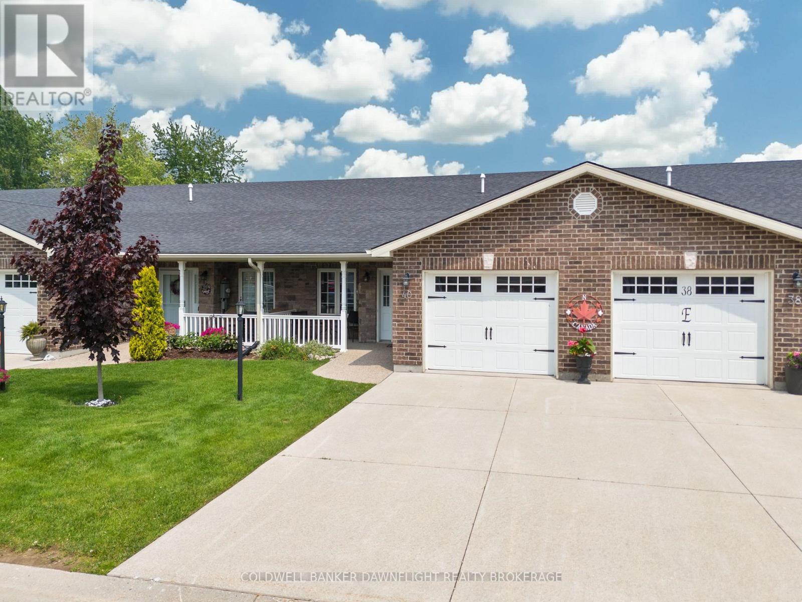 40 DEVON DRIVE