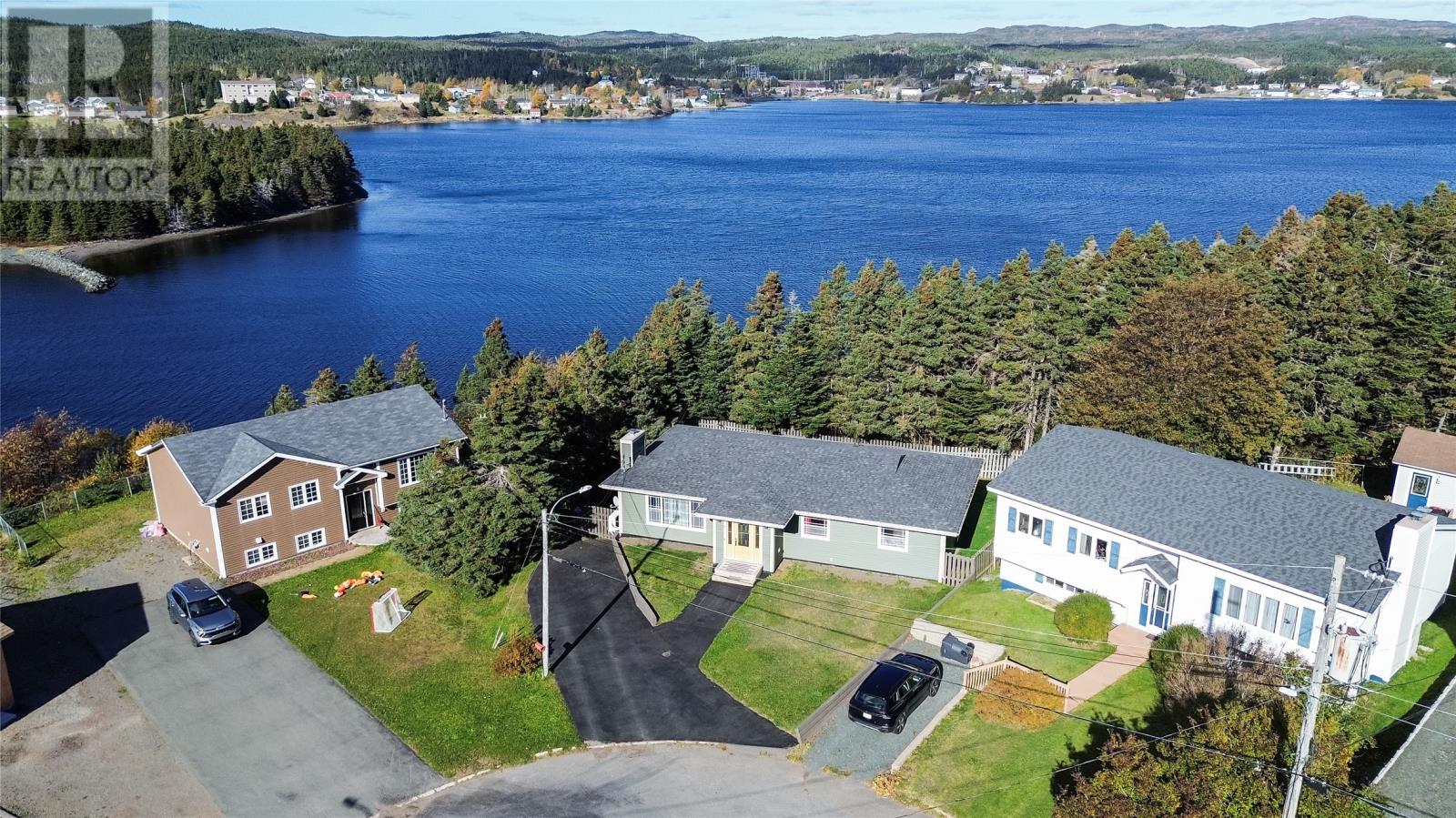 7 Dunford Place