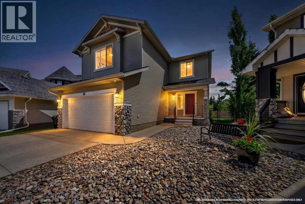 18 Cougarstone Bay SW
